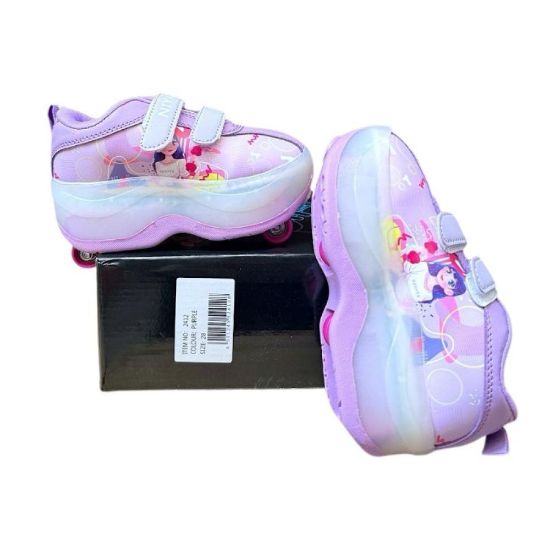 صورة كيت شوز بناتي يجمع بين اللعب والنعومة